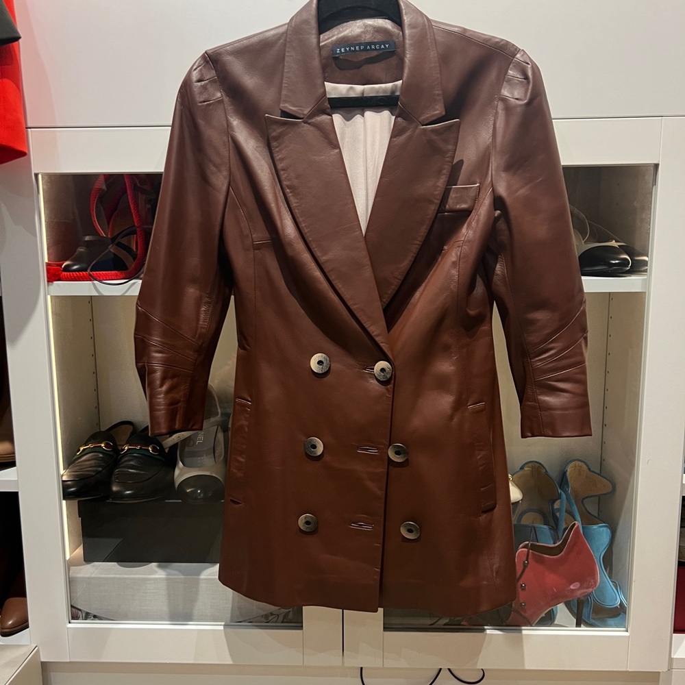 Zeynep Arcay leather blazer size 34 (US size 2). Tag attached. Brown - Picture 2 of 8